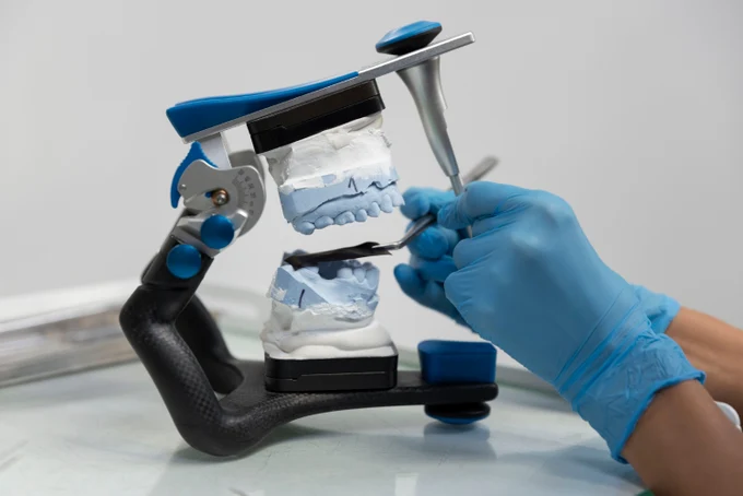 Нейлоновый протез, покрывной протез